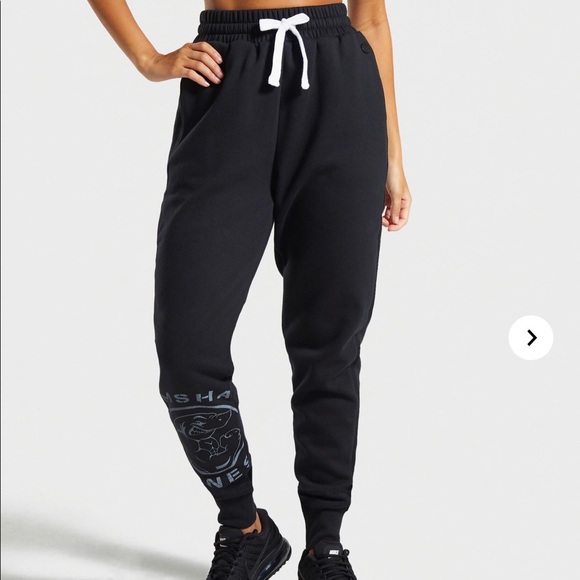 GYMSHARK🚫SOLD🚫 - Picture 2 of 8